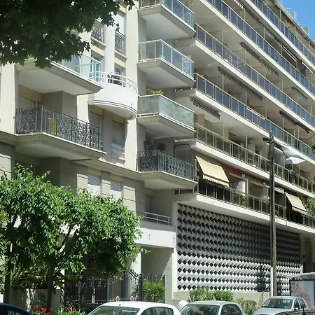 Le Silvaplana Apartament *