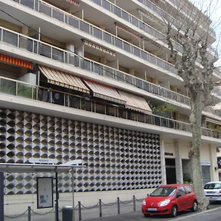 Apartament Le Silvaplana Juan-les-Pins